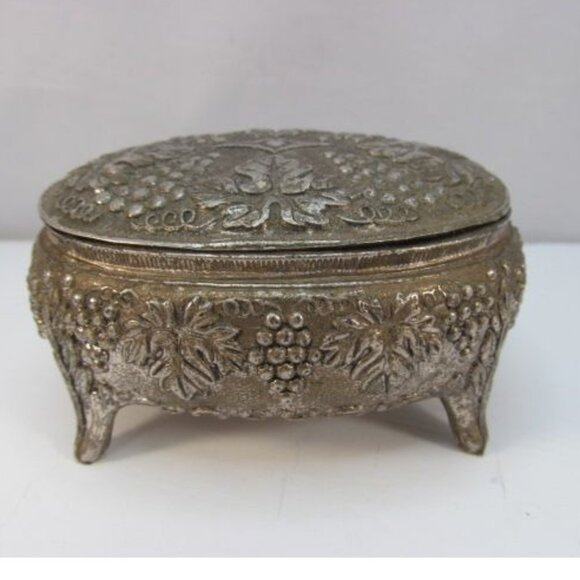 Vintage Silver Plate Oval Footed Trinket Jewelry Box Made in Japan - Picture 2 of 10